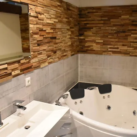 De Kasteelboerderij *