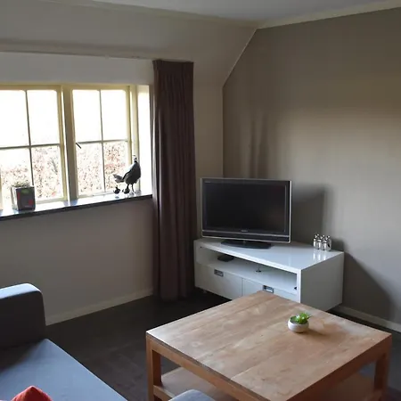 Apartment De Kasteelboerderij Ruurlo