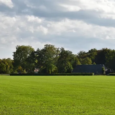 De Kasteelboerderij *